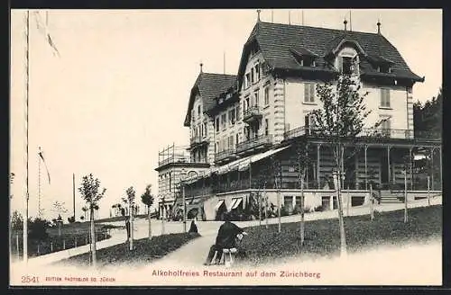 AK Zürich, Müssiggänger am alkoholfreien Restaurant auf dem Zürichberg