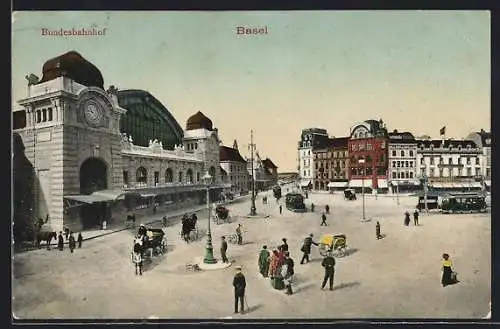 AK Basel, Bundesbahnhof mit Passanten und Kutschen