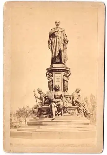 Fotografie unbekannter Fotograf, Ansicht München, Denkmal König Maximilian II.