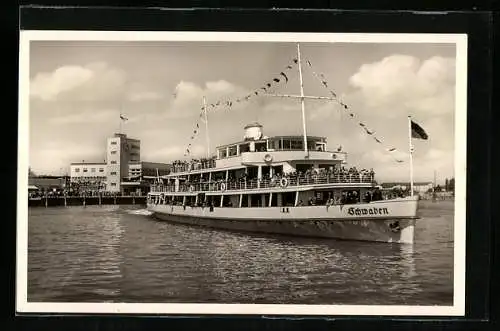 AK Friedrichshafen am Bodensee, Hafenausfahrt mit MS Schwaben