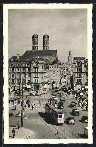 AK München, Strassenbahnen am Karlsplatz