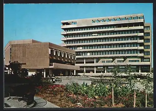 AK Pforzheim, Neues Rathaus und Marktplatz, Südseite