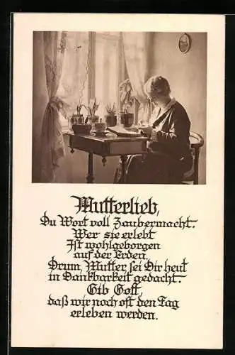 AK Mutter liest ein Buch, Gedicht Mutterlieb zum Muttertag