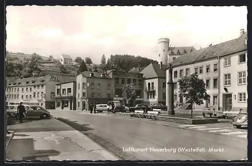 AK Neuerburg /Westeifel, Denkmal am Marktplatz