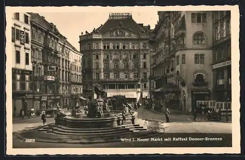 AK Wien, Neuer Markt mit Herrnhuter und Raffael Donner-Brunnen