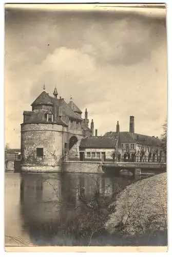 Fotografie unbekannter Fotograf, Ansicht Brügge, Blick nach dem Ostende Tor