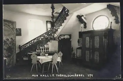 AK Hall i. T., Trömelschlössel, Innenansicht mit Treppe