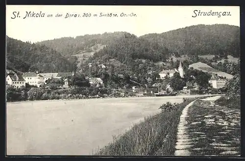 AK St. Nikola an der Donau, Ortsansicht mit Uferpartie