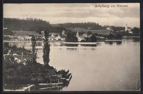 AK Seewalchen am Attersee, Litzlberg, Blick über das Wasser auf den Ort