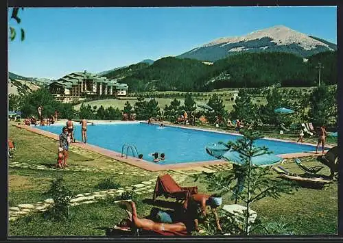 AK Pescasseroli /Alta Valle del Sangro, La piscina dei Residence Prato Verde