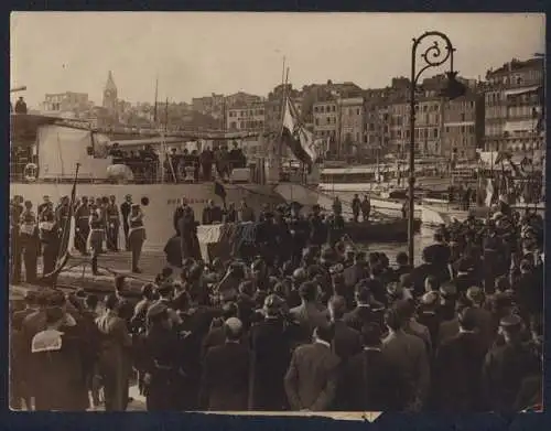 Fotografie New York Times, Ansicht Marseille, Jugoslawisches Kriegsschiff Kreuzer Dobrovnik zu Besuch im Hafen 1934