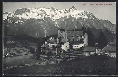 AK Nauders, Blick zum Schloss mit Bergpanorama