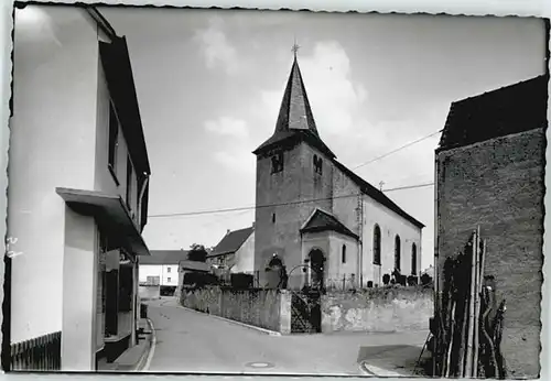 Minderlittgen Kirche *