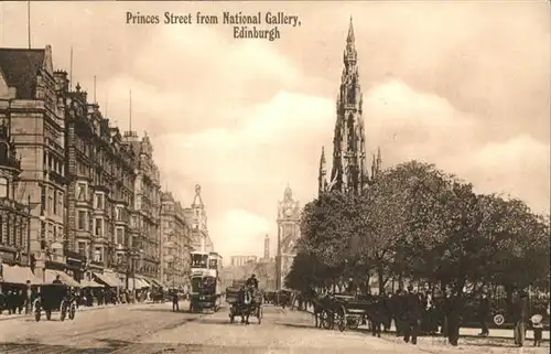 Edinburgh Princes Street National Gallery Kutsche / Edinburgh /Edinburgh