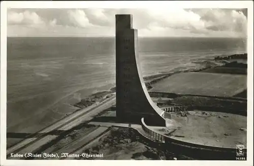 Laboe Marine Ehrenmal Fliegeraufnahme  / Laboe /Ploen LKR