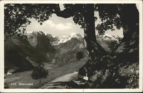 Braunwald GL Braunwald  x / Braunwald /Bz. Glarus