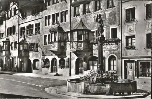 Stein Rhein Stein Rhein Rathausplatz Brunnen * / Stein Rhein /Bz. Stein