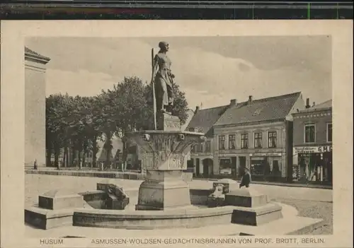 Husum Nordfriesland Husum Asmussen-Woldsen-Brunnen  * / Husum /Nordfriesland LKR