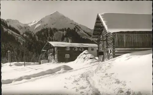 wu82159 Hirschegg Kleinwalsertal Vorarlberg Hirschegg Kleinwalsertal Stuttgarter Huette * Kategorie. Mittelberg Alte Ansichtskarten