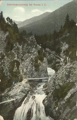 wz40212 Reutte Tirol Hermannsteig, Bruecke Kategorie. Reutte Alte Ansichtskarten