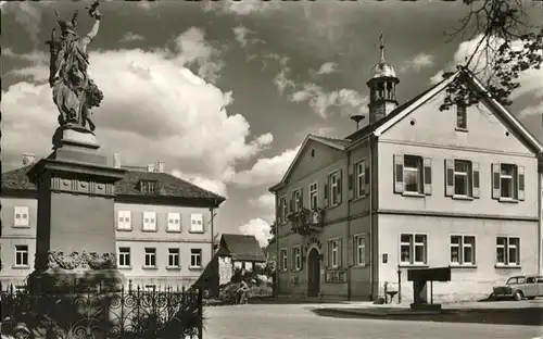 Neckarbischofsheim Krieger Denkmal Rathaus 