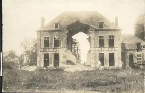 Puiseux en Retz Zerstoertes Haus Kat. Puiseux en Retz