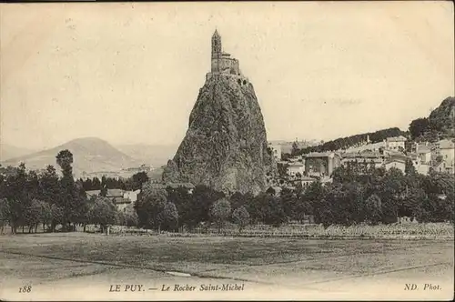 Le Puy-en-Velay Le Rocher Saint-Michel / Le Puy-en-Velay /Arrond. du Puy