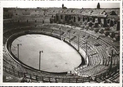 Nimes L'Interieur des Arenes / Nimes /Arrond. de Nimes