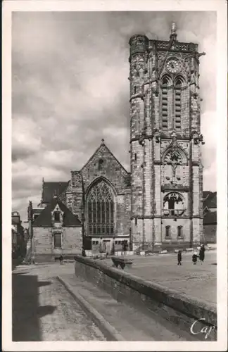 Josselin Josselin Eglise Notre-Dame Roncier Place Marche * / Josselin /Arrond. de Pontivy