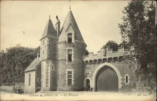 Josselin Josselin Chateau Porterie * / Josselin /Arrond. de Pontivy