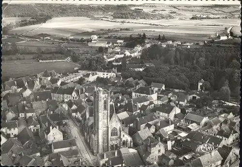 Noyers-sur-Serein Fliegeraufnahme x