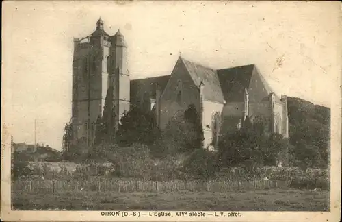 Oiron Eglise / Oiron /Arrond. de Bressuire