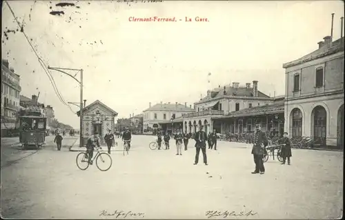 Clermont-Ferrand Gare Bahnhof Strassenbahn  x