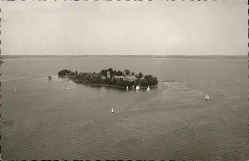 Frauenchiemsee Fraueninsel mit Kloster Frauenwoerth Fliegeraufnahme Kat. Chiemsee