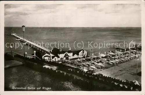 Sellin Ostseebad Ruegen Strand Seebruecke Hochufer Terrasse Kat. Sellin Ostseebad