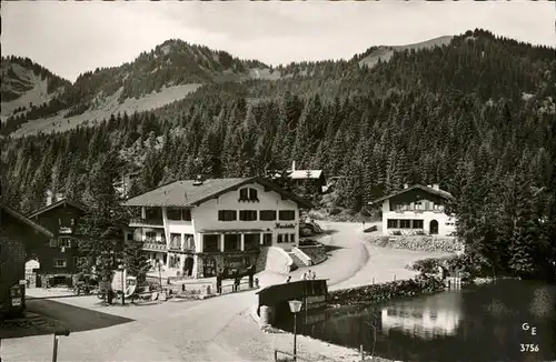 Spitzingsee Alte und Neue Wurzhuette und Klausenhuette Kat. Schliersee