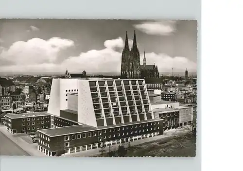 Koeln Rhein Opernhaus Dom / Koeln /Koeln Stadtkreis