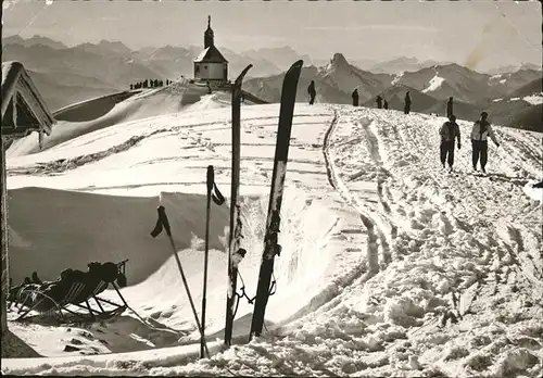 Rottach Egern Wallbergkapelle mit Zugspitze und Karwendel Kat. Rottach Egern