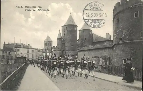 ww80951 Metz Moselle Lothringen Metz Deutsches Tor Porte Allemands x Kategorie. Metz Alte Ansichtskarten