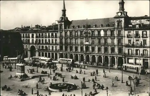 Madrid Strassenbahn Plaza Mayor x