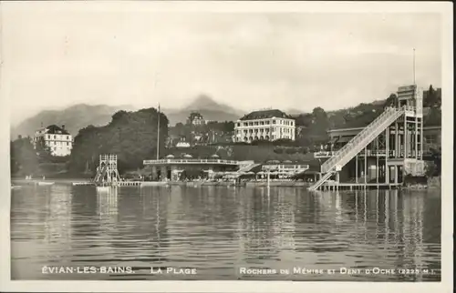 Evian-les-Bains Plage Rochers Memise Oche Rutschbahn x