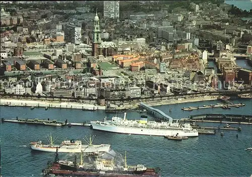 Hamburg Hafen Schiffe St Michaeliskirche Fliegeraufnahme Kat. Hamburg