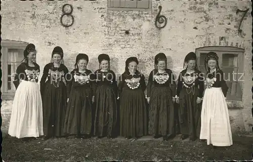 Wittduen Nordseebad Amrum Trachtenfrauen Kat. Wittduen