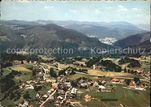 Haeusern Schwarzwald Fliegeraufnahme Kat. Haeusern