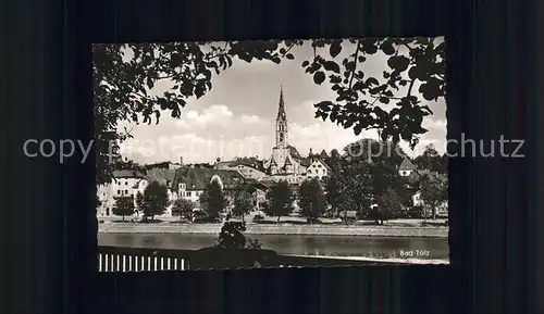 Bad Toelz Ortsblick mit Kirche Kat. Bad Toelz