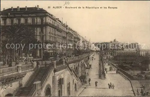 Alger Algerien Boulevard de la Republique et les Rampes du Port / Algier Algerien /