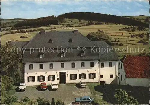 Kronenburg Eifel Burghaus Autos Kat. Dahlem