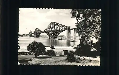 South Queensferry The Forth Bridge and Esplanade / City of Edinburgh /Edinburgh