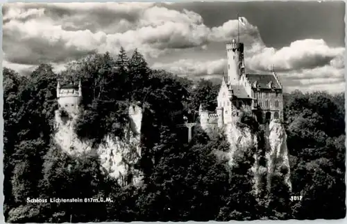 Lichtenstein Wuerttemberg Lichtenstein Wuerttemberg Schloss * / Lichtenstein /Reutlingen LKR