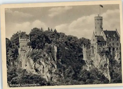 Lichtenstein Wuerttemberg Lichtenstein Wuerttemberg Schloss  * / Lichtenstein /Reutlingen LKR